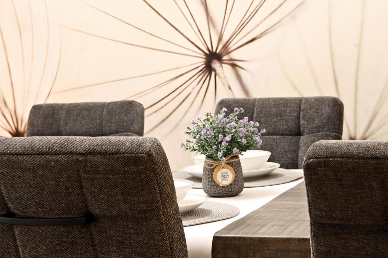 Aqua City Apartman Hajduszoboszlo Ngoại thất bức ảnh